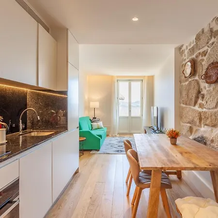 D&s - Lazaros * 포르투