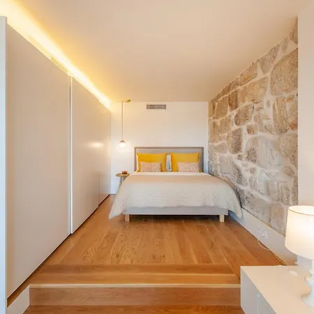 D&s - Lazaros Oporto