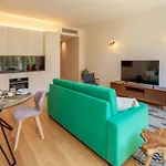 D&s - Lazaros Porto