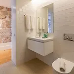 D&s - Lazaros Apartman *
