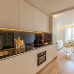 D&s - Lazaros Apartman Porto