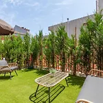 D&s - Lazaros Apartman